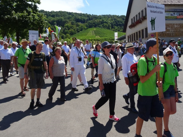 Festumzug des 121. Deutschen Wandertages